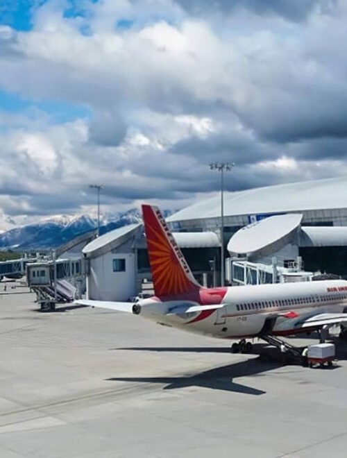 AIRPORT FAST-TRACK